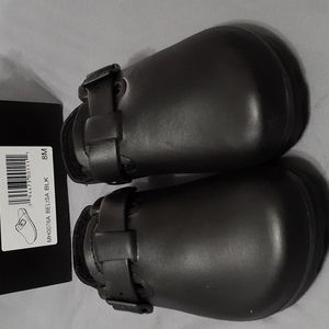 MIA Belisa Faux Shearling Lined Clog size 8